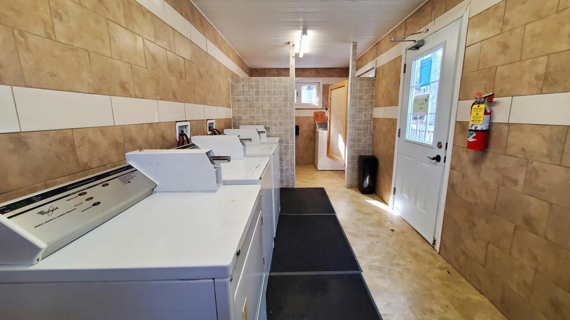 Oakhill Pines Campground Bridgewater Bagian luar foto