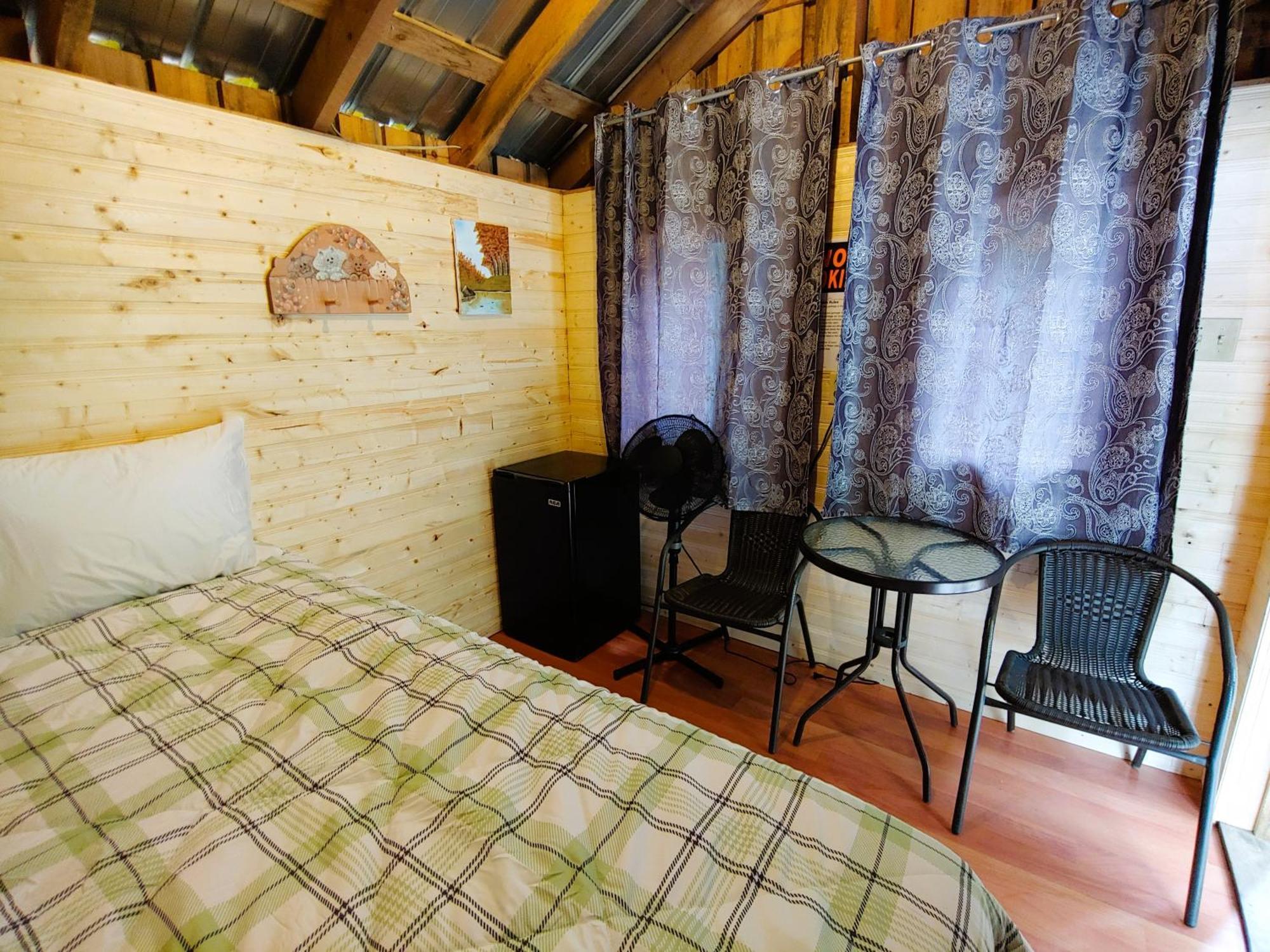 Oakhill Pines Campground Bridgewater Bagian luar foto